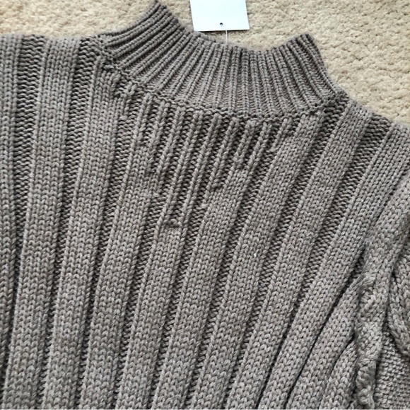 Gray Knit High Neck Sweater - Picture 3 of 6